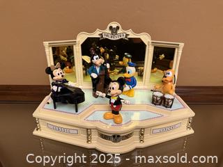 MaxSold Auction: Vintage Takara Disney Mickeys Concert Sound Activated Play-Along Show - Los Altos (California, USA) SELLER MANAGED Estate Sale Online Auction - Newcastle Drive