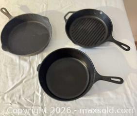 MaxSold Auction: Cast Iron Frying Pans A - London (Ontario, Canada) PARTNER MANAGED Downsizing Online Auction - Ford Crescent
