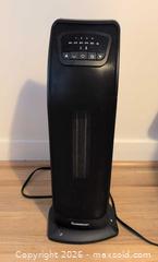 MaxSold Auction: Oscillating Ceramic Tower Heater B  - London (Ontario, Canada) PARTNER MANAGED Downsizing Online Auction - Ford Crescent