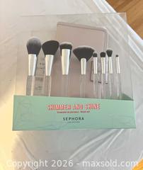 MaxSold Auction: Sephora Makeup Brush Set A - London (Ontario, Canada) PARTNER MANAGED Downsizing Online Auction - Ford Cres.