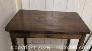 MaxSold Auction: Small Wooden Desk B - London (Ontario, Canada) PARTNER MANAGED Downsizing Online Auction - Ford Crescent