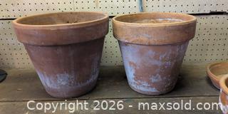 MaxSold Auction: Terracotta Flower Pots and Plates B - London (Ontario, Canada) PARTNER MANAGED Downsizing Online Auction - Ford Crescent