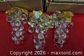 MaxSold Auction: vintage acrylic grape cluster figurines, likely mid-century modern home decor items - Toronto (Ontario, Canada) SELLER MANAGED Reseller Online Auction - Dartmoor Drive