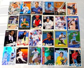 MaxSold Auction: BASEBALL CARD MIXED LOT OF 24 - Kingston (Ontario, Canada) SELLER MANAGED Downsizing Online Auction - Rosemund Crescent