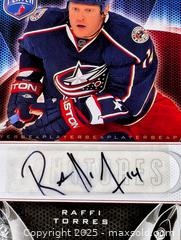 MaxSold Auction: HAND SIGNED / AUTOGRAPHED HOCKEY CARDS - Kingston (Ontario, Canada) SELLER MANAGED Downsizing Online Auction - Rosemund Crescent