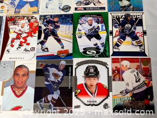 MaxSold Auction: HOCKEY CARD MIXED LOT OF 24 - Kingston (Ontario, Canada) SELLER MANAGED Downsizing Online Auction - Rosemund Crescent