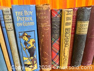 MaxSold Auction: Antique Decorator Books - Hamilton (Ontario, Canada) SELLER MANAGED Estate Sale Online Auction - Gertrude Street