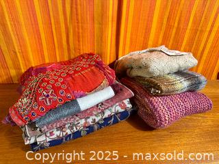 MaxSold Auction: Beautiful Knitted Scarves Many Brand New - Hamilton (Ontario, Canada) SELLER MANAGED Estate Sale Online Auction - Gertrude Street