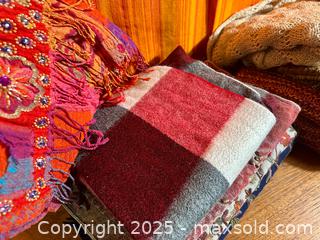 MaxSold Auction: Beautiful Knitted Scarves Many Brand New - Hamilton (Ontario, Canada) SELLER MANAGED Estate Sale Online Auction - Gertrude Street
