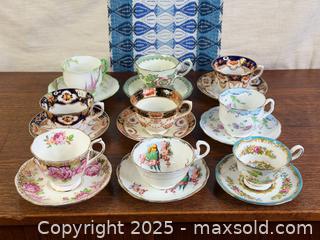 MaxSold Auction: Royal Albert Fine Bone China Tea Cups - Hamilton (Ontario, Canada) SELLER MANAGED Estate Sale Online Auction - Gertrude Street