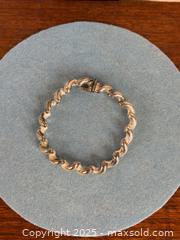 MaxSold Auction: Sterling Silver 'Chunky' Curb Link Style Bracelet - Hamilton (Ontario, Canada) SELLER MANAGED Estate Sale Online Auction - Gertrude Street