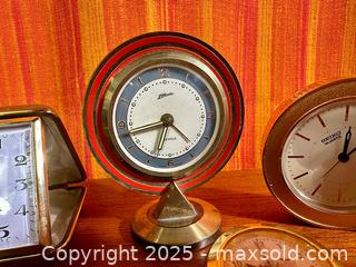 MaxSold Auction: Vintage Clocks - Hamilton (Ontario, Canada) SELLER MANAGED Estate Sale Online Auction - Gertrude Street