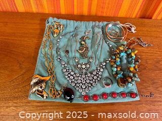 MaxSold Auction: Vintage Estate Jewelry - Hamilton (Ontario, Canada) SELLER MANAGED Estate Sale Online Auction - Gertrude Street