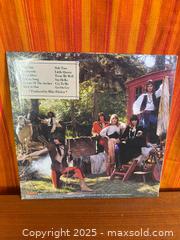 MaxSold Auction: Vintage Heart Little Queen Vinyl Record Album - Hamilton (Ontario, Canada) SELLER MANAGED Estate Sale Online Auction - Gertrude Street