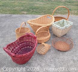 MaxSold Auction: Wicker Basket Lot #1 - East Cocalico Township (Pennsylvania, USA) SELLER MANAGED Downsizing Online Auction - Stevens Road                   