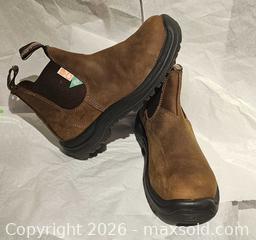 MaxSold Auction: Blundstone safety boots  - Toronto (Ontario, Canada) SELLER MANAGED Commercial Liquidation Online Auction - Revlis Crescent
