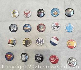 MaxSold Auction: Buttons ( 20 pcs ) - Toronto (Ontario, Canada) SELLER MANAGED Commercial Liquidation Online Auction - Revlis Crescent