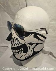 MaxSold Auction: Face mask  - Toronto (Ontario, Canada) SELLER MANAGED Commercial Liquidation Online Auction - Revlis Crescent