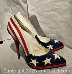 MaxSold Auction: High heels shoes (size 11) - Toronto (Ontario, Canada) SELLER MANAGED Commercial Liquidation Online Auction - Revlis Crescent