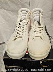 MaxSold Auction: Vans shoes ( SK8 Hi) - Toronto (Ontario, Canada) SELLER MANAGED Commercial Liquidation Online Auction - Revlis Crescent