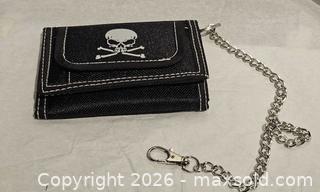 MaxSold Auction: Wallet  - Toronto (Ontario, Canada) SELLER MANAGED Commercial Liquidation Online Auction - Revlis Crescent