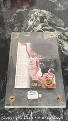 MaxSold Auction: Vince Carter Autographed Sports Trading Card, 1990s Basketball Collectible Rookie Scripts  - Pickering (Ontario, Canada) PARTNER MANAGED Reseller Online Auction -  Granite Court