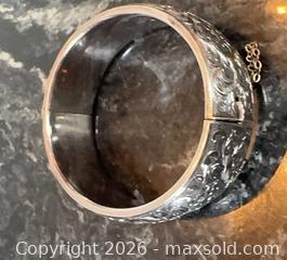 MaxSold Auction: Vintage Antiqued 1940s Sterling Silver 925 Latched Floral Signed WRJ Scrollwork Bangle Bracelet  - Pickering (Ontario, Canada) PARTNER MANAGED Reseller Online Auction -  Granite Court