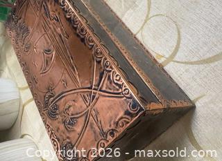 MaxSold Auction: Vintage Art Deco Style Embossed Copper Covered Jewelry/Trinket Box Tropical Carving - Pickering (Ontario, Canada) PARTNER MANAGED Reseller Online Auction -  Granite Court