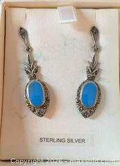 MaxSold Auction: Vintage Southwestern Style Sterling Silver 925 Turquoise Dangle Earrings - Pickering (Ontario, Canada) PARTNER MANAGED Reseller Online Auction -  Granite Court
