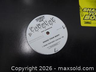 MaxSold Auction: Boxed Lot of Approximately 40 12" LP Vinyl Records, 1970s–1980s - New Westminster (British Columbia, Canada) SELLER MANAGED Downsizing Online Auction - Eighth Street