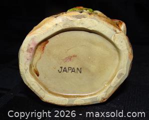 MaxSold Auction: Lot of 3 Decorative Items: Oil Lamp, Ceramic Vase, Glass Decanter - New Westminster (British Columbia, Canada) SELLER MANAGED Downsizing Online Auction - Eighth Street