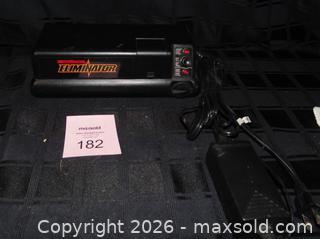 MaxSold Auction: MotoMaster Eliminator Emergency 12V Car Starter - New Westminster (British Columbia, Canada) SELLER MANAGED Downsizing Online Auction - Eighth Street