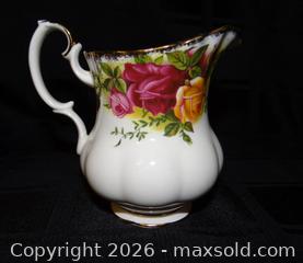 MaxSold Auction: Royal Albert Old Country Roses Bone China Creamer & Open Sugar Bowl - New Westminster (British Columbia, Canada) SELLER MANAGED Downsizing Online Auction - Eighth Street
