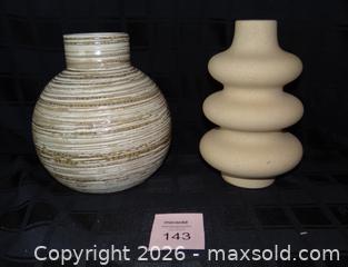 MaxSold Auction: Set of 2 Mid-Century Modern Ceramic Vases — Crate & Barrel, Simons/MAISON - New Westminster (British Columbia, Canada) SELLER MANAGED Downsizing Online Auction - Eighth Street