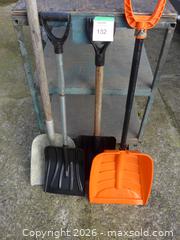 MaxSold Auction: Set of 4 Snow Shovels / Scoops - New Westminster (British Columbia, Canada) SELLER MANAGED Downsizing Online Auction - Eighth Street