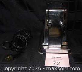 MaxSold Auction: Vintage Chrome Toasters Model 202 Two Slice Toaster - New Westminster (British Columbia, Canada) SELLER MANAGED Downsizing Online Auction - Eighth Street