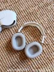 MaxSold Auction: AirPod Max headphones - Oak Bay (British Columbia, Canada) SELLER MANAGED Moving Online Auction - Oak Bay Avenue