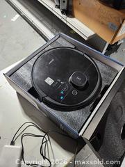 MaxSold Auction: Ecovacs deebot with accessory  - Upper Moreland Township (Pennsylvania, USA) SELLER MANAGED Charity/Fundraising Online Auction - Davisville Road           