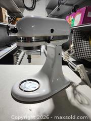 MaxSold Auction: Kitchenaid mixer - Upper Moreland Township (Pennsylvania, USA) SELLER MANAGED Charity/Fundraising Online Auction - Davisville Road           