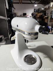 MaxSold Auction: Kitchenaid mixer - Upper Moreland Township (Pennsylvania, USA) SELLER MANAGED Charity/Fundraising Online Auction - Davisville Road           