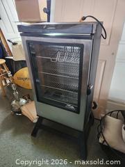 MaxSold Auction: Masterbuilt electric smoker  - Upper Moreland Township (Pennsylvania, USA) SELLER MANAGED Charity/Fundraising Online Auction - Davisville Road           