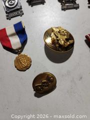 MaxSold Auction: Pins and medals - Upper Moreland Township (Pennsylvania, USA) SELLER MANAGED Charity/Fundraising Online Auction - Davisville Road           