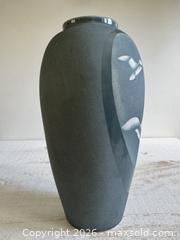 MaxSold Auction: Vintage Blue and White Pottery Vase with Seagull Bird Design - Large Pottery Flower Vase - Kingston (Ontario, Canada) SELLER MANAGED Downsizing Online Auction - Bishop Street