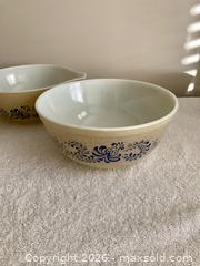 MaxSold Auction: Vintage Pyrex Homestead,  tan Speckled Blue 3 pcs, # 473, #403, #443 - Coquitlam (British Columbia, Canada) SELLER MANAGED Downsizing Online Auction - Delestre Avenue