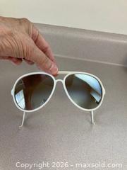 MaxSold Auction:  Vintage Rossignol Ski Sunglasses -Made in France - Coquitlam (British Columbia, Canada) SELLER MANAGED Downsizing Online Auction - Delestre Avenue