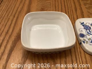 MaxSold Auction: Figgjo Lotte - Ottawa (Ontario, Canada) SELLER MANAGED Reseller Online Auction - Carp Road