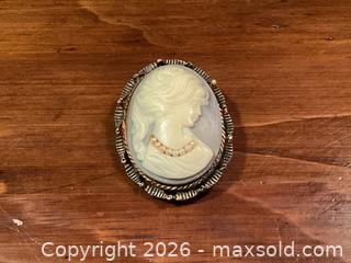 MaxSold Auction: Vintage Cameo Brooch - Ottawa (Ontario, Canada) SELLER MANAGED Reseller Online Auction - Carp Road