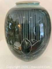 MaxSold Auction: Vintage Hand Painted Korean Celadon Flower Vase. - Mississauga (Ontario, Canada) SELLER MANAGED Estate Sale Online Auction - Greenbower Court