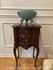 MaxSold Auction: Vintage MCM Celadon Ikebana Vase, Japan, 1960s. - Mississauga (Ontario, Canada) SELLER MANAGED Estate Sale Online Auction - Greenbower Court