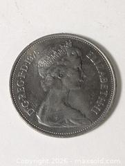 MaxSold Auction: Mint Lion Coin 10 New Pence England - South Frontenac (Ontario, Canada) SELLER MANAGED Downsizing Online Auction - Battersea Road